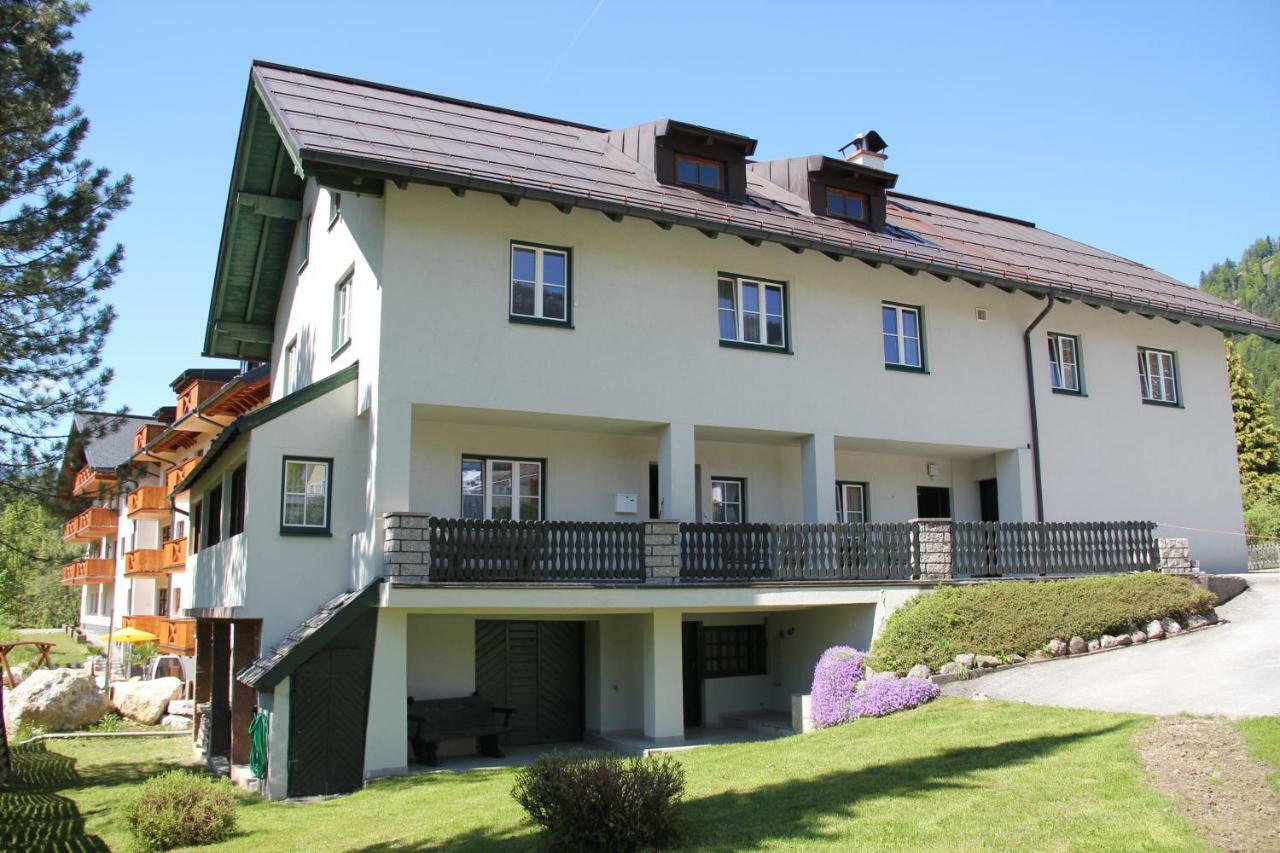 Apartments Gamsfeld Russbach am Pass Gschutt Bagian luar foto